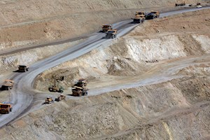 رشد صنعتی اردبیل با سه پهنه معدنی و ۷۳۲ طرح فعال