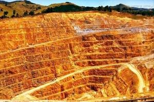 دست اندازی آمریکا به معادن طلای ونزوئلا پس از تصاحب نفت