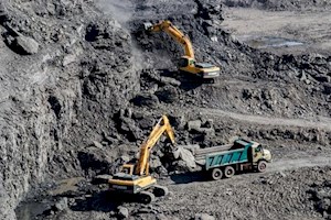 شتاب عرضه جهانی سنگ‌آهن