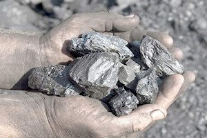 وعده ۱۲۰۰ شغل در منوجان؛ توسعه معدنی یا تکرار خام‌فروشی؟