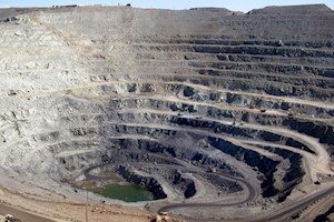 معان خاک می خورند